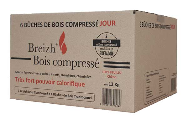 Carton bûches bois compressé jour Breizh Pellet